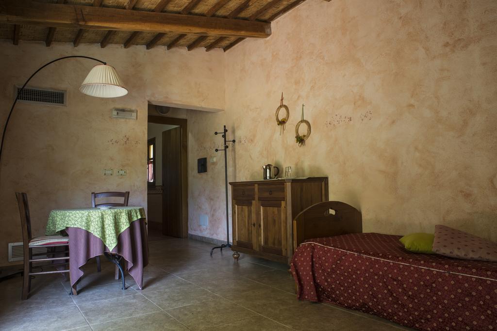 Country Hotel Mandra Edera Abbasanta Pokój zdjęcie
